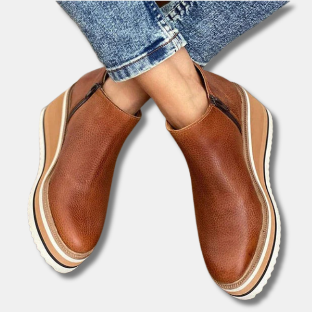 Violet - Chic Fashion Boots for a Modern, Effortless Look