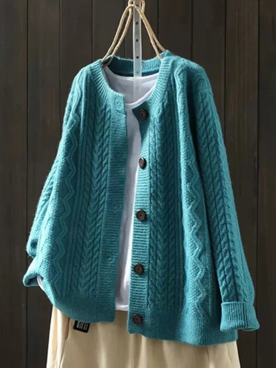 Mila | Ultra-Cozy Cable-Knit Cardigan