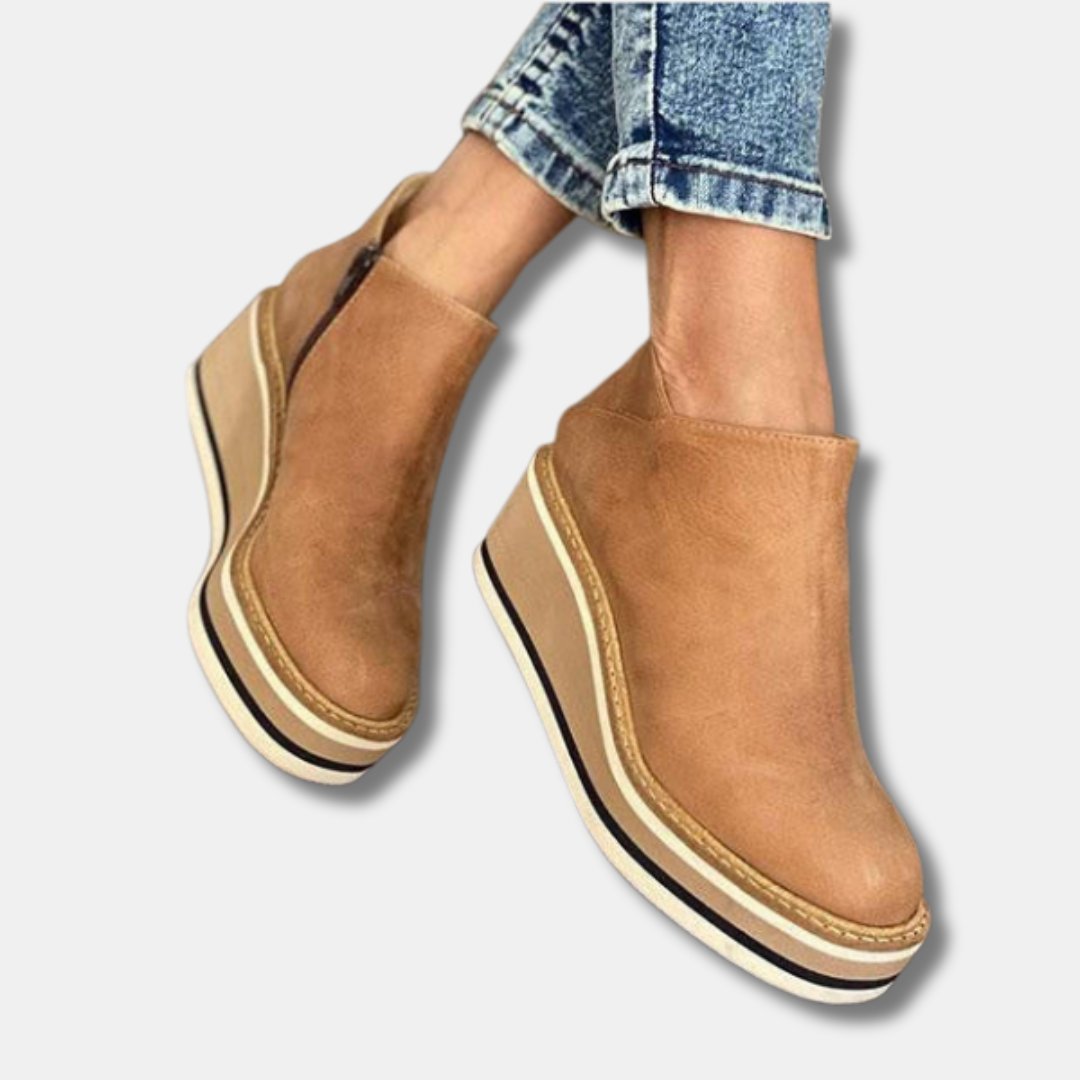 Violet - Chic Fashion Boots for a Modern, Effortless Look