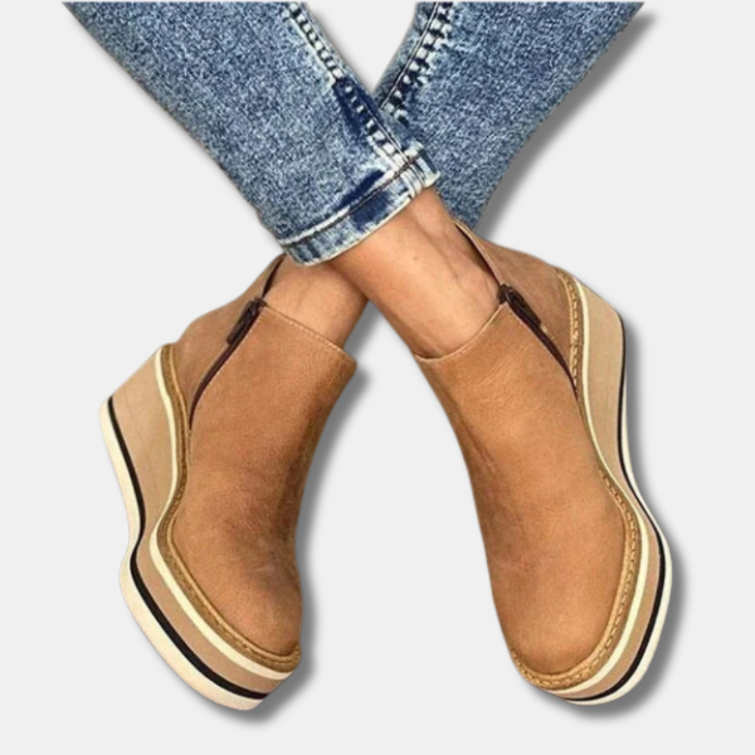 Violet - Chic Fashion Boots for a Modern, Effortless Look