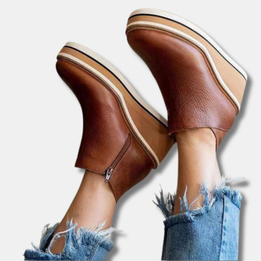 Violet - Chic Fashion Boots for a Modern, Effortless Look